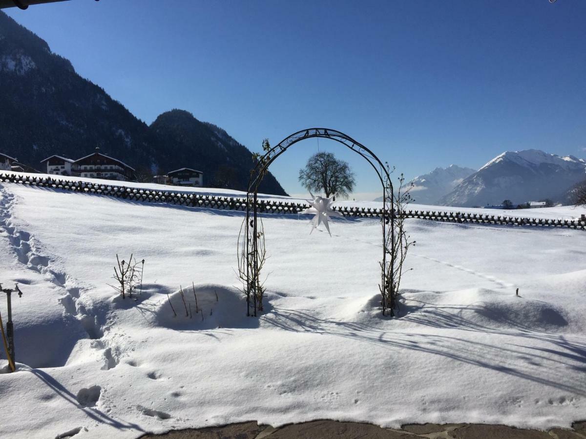 Wohlfuehlchalet Tirol 라이스임알바흐탈 외부 사진